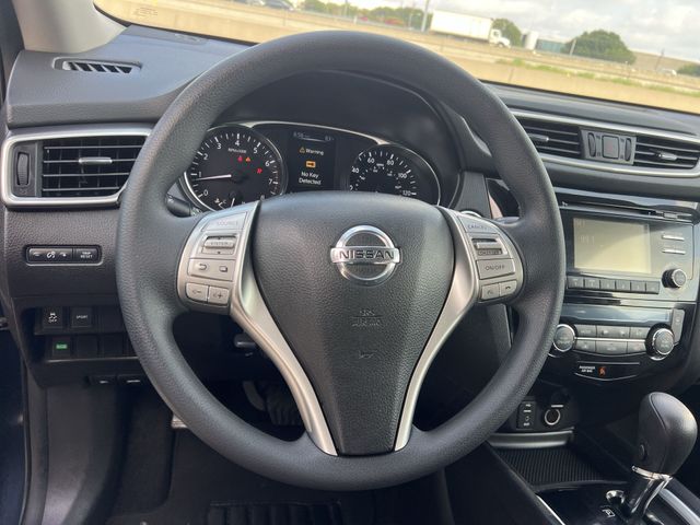 Thumbnail: 2015 Nissan Rogue - 10