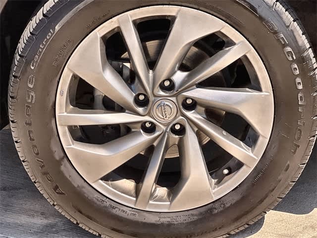 Thumbnail: 2014 Nissan Rogue - 8