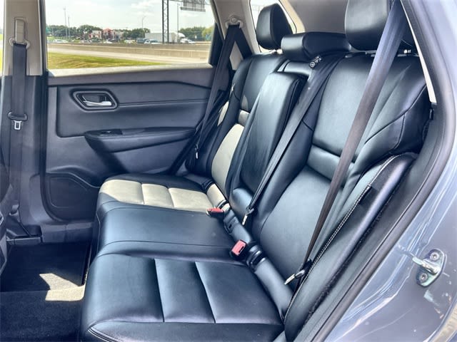 Thumbnail: 2022 Nissan Rogue - 13