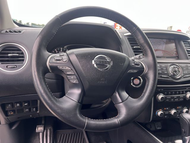 Thumbnail: 2019 Nissan Pathfinder - 10