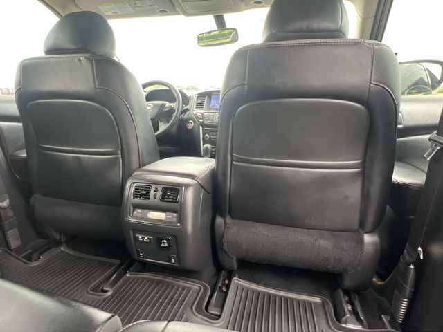 Thumbnail: 2019 Nissan Pathfinder - 22