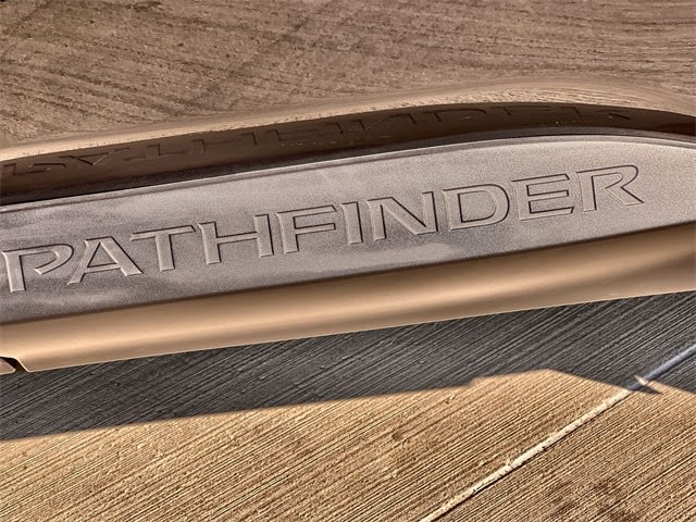 Thumbnail: 2023 Nissan Pathfinder - 7