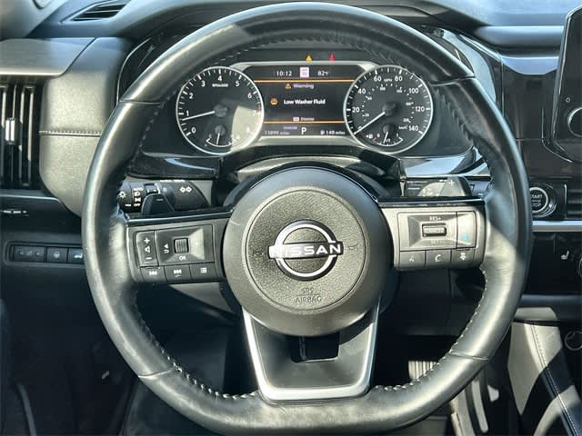 Thumbnail: 2023 Nissan Pathfinder - 14