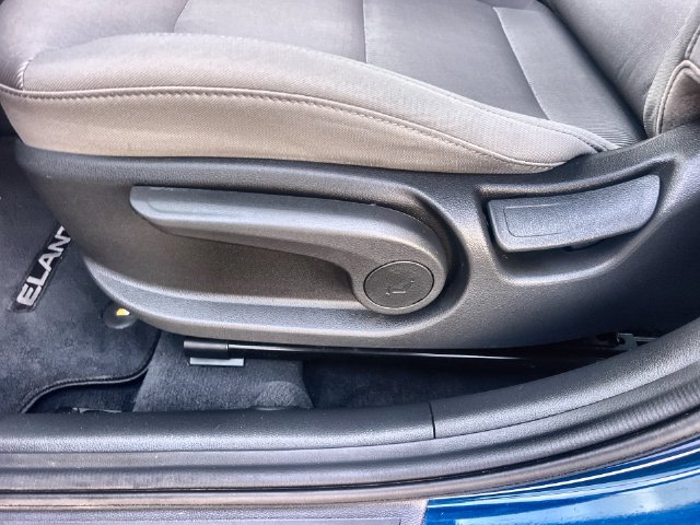 Thumbnail: 2018 Hyundai Elantra - 30