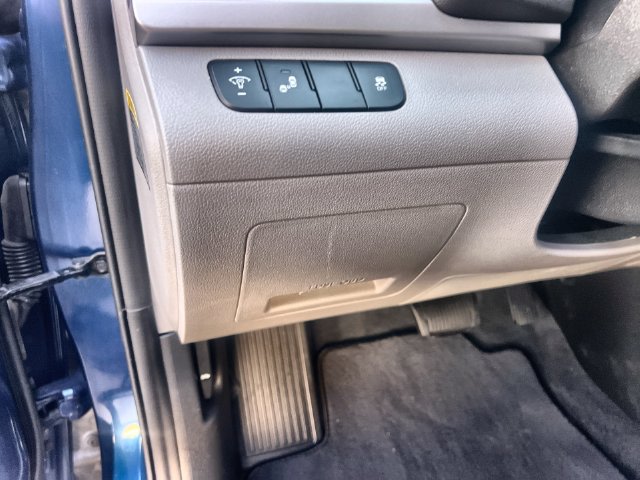Thumbnail: 2018 Hyundai Elantra - 28