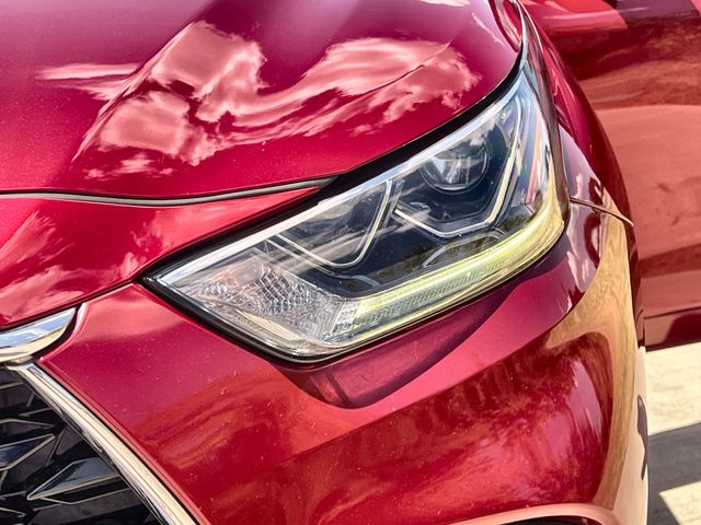 Thumbnail: 2021 Toyota Highlander - 24