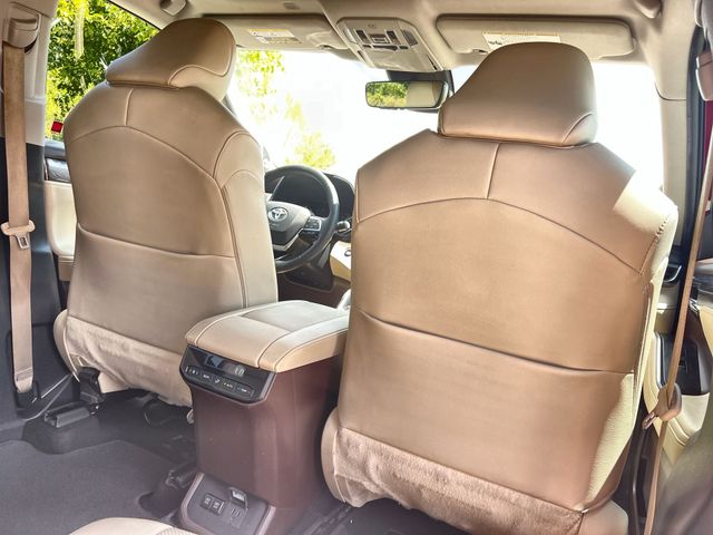 Thumbnail: 2021 Toyota Highlander - 21