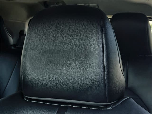 Thumbnail: 2021 Toyota Highlander - 25