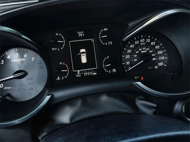 Thumbnail: 2021 Toyota Sequoia - 13