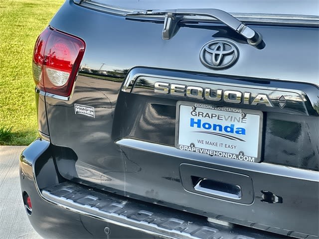 Thumbnail: 2021 Toyota Sequoia - 16