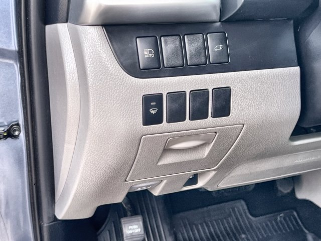 Thumbnail: 2019 Toyota Highlander - 29