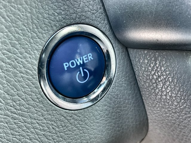 Thumbnail: 2019 Toyota Highlander - 28