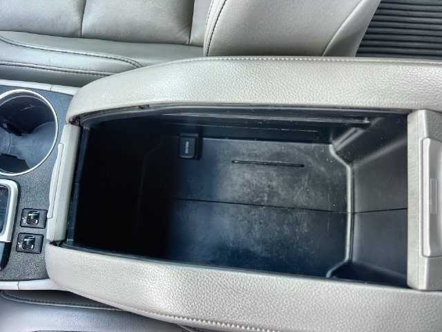 Thumbnail: 2019 Toyota Highlander - 27