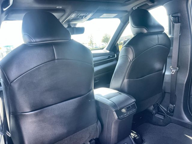 Thumbnail: 2024 Toyota Highlander - 21