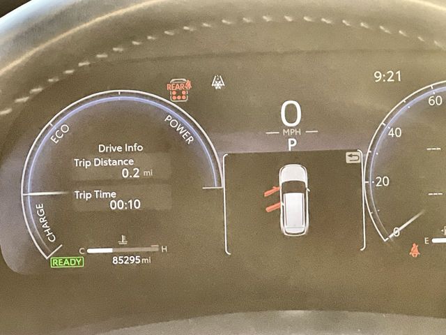 Thumbnail: 2023 Toyota Highlander - 16