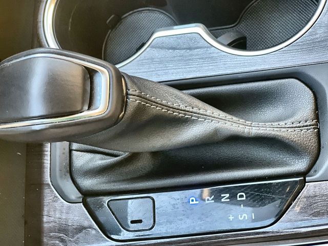 Thumbnail: 2023 Toyota Highlander - 15