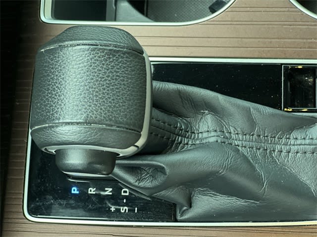 2022 Toyota Sienna XLE 14