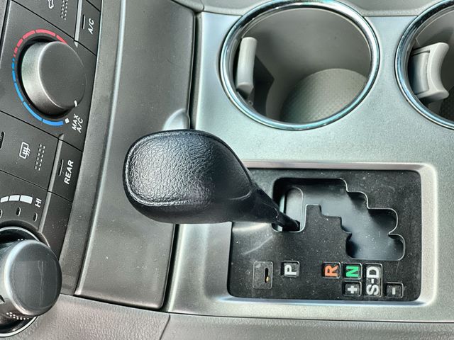 Thumbnail: 2012 Toyota Highlander - 15
