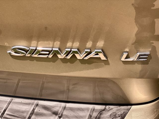 Thumbnail: 2007 Toyota Sienna - 7