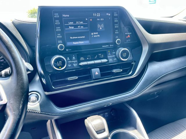 Thumbnail: 2022 Toyota Highlander - 14