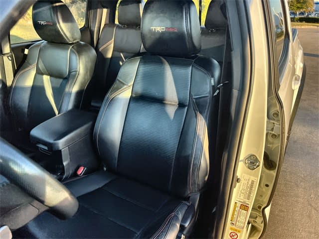 Thumbnail: 2018 Toyota Tacoma - 13