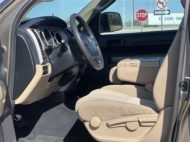 2013 Toyota Tundra  12