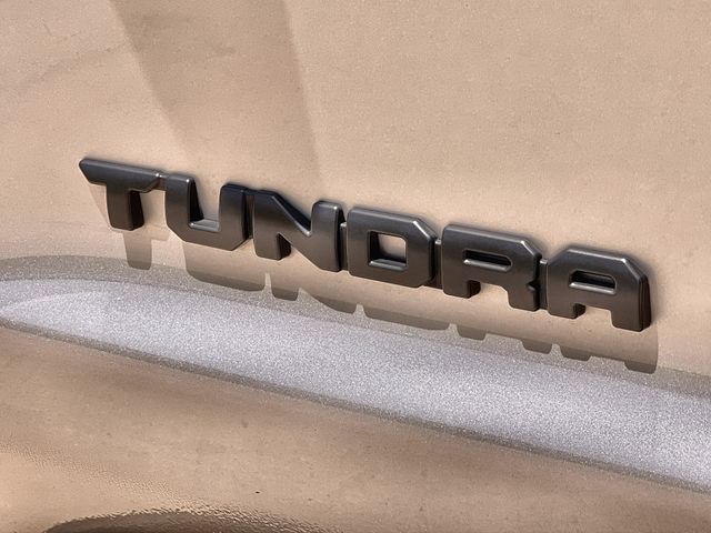 Thumbnail: 2021 Toyota Tundra - 7