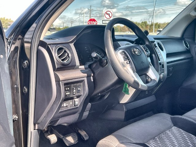 Thumbnail: 2018 Toyota Tundra - 2