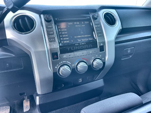 Thumbnail: 2018 Toyota Tundra - 15