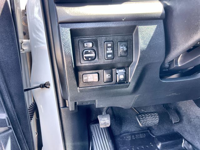 Thumbnail: 2019 Toyota Tundra - 28