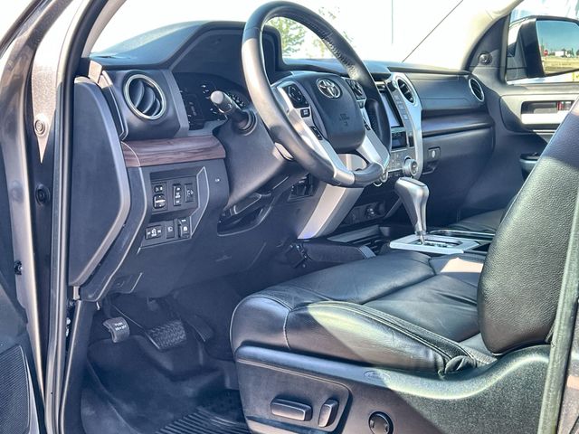 Thumbnail: 2018 Toyota Tundra - 10