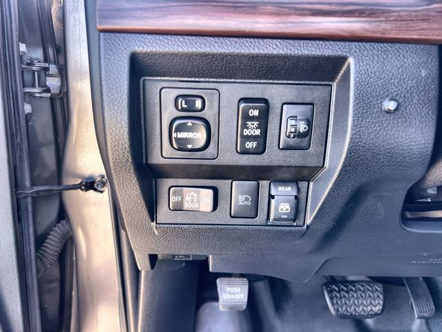 Thumbnail: 2018 Toyota Tundra - 28