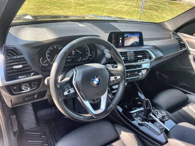 Thumbnail: 2021 BMW X3 - 2