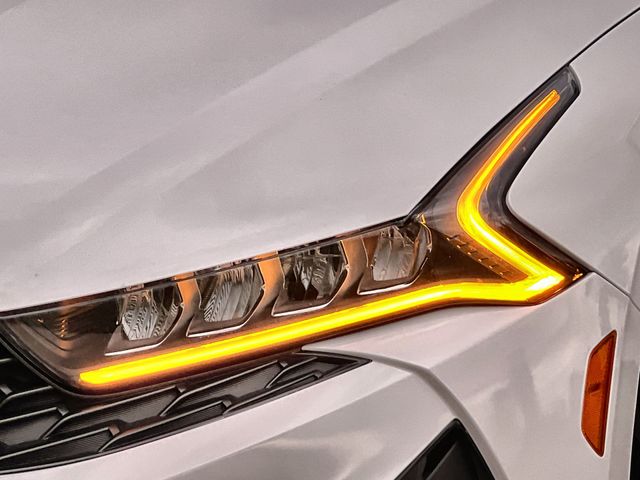 Thumbnail: 2021 Kia K5 - 24