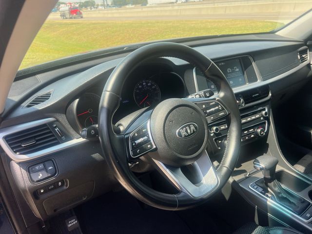 Thumbnail: 2019 Kia Optima - 10