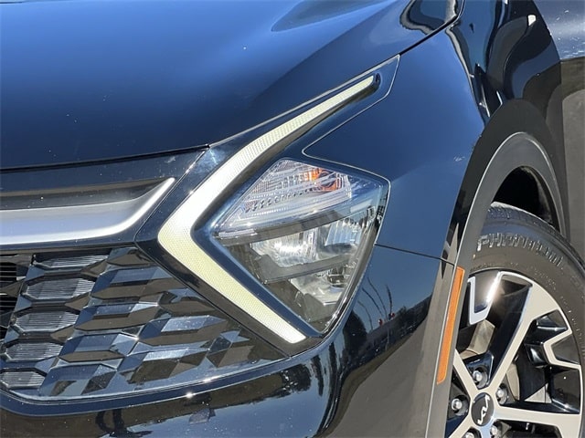 Thumbnail: 2023 Kia Sportage - 24