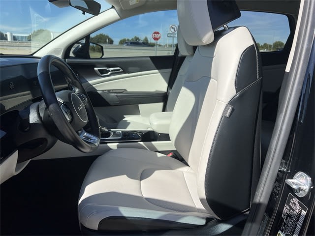 Thumbnail: 2023 Kia Sportage - 11