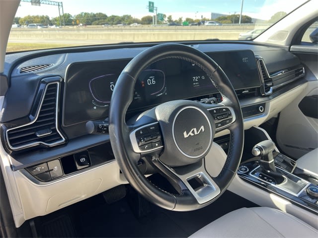 Thumbnail: 2023 Kia Sportage - 10