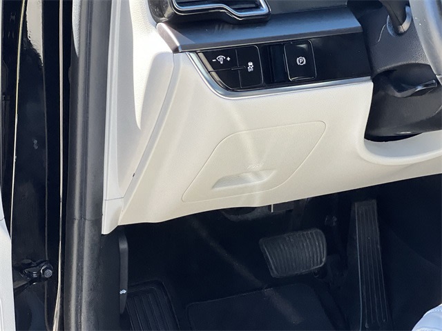 Thumbnail: 2023 Kia Sportage - 29