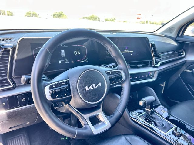 Thumbnail: 2023 Kia Sportage - 10