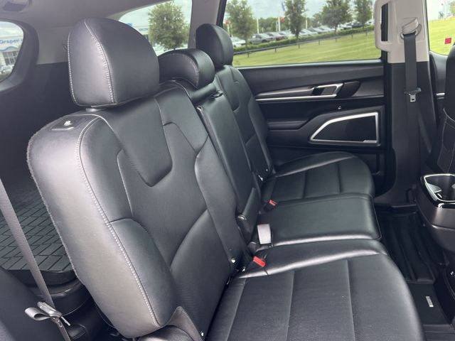 Thumbnail: 2022 Kia Telluride - 13