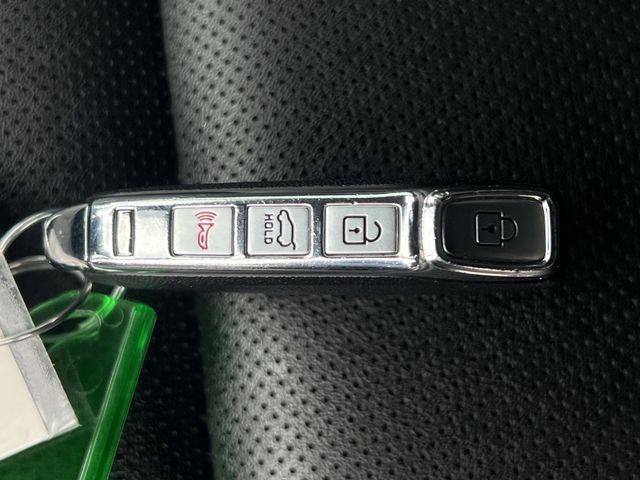 Thumbnail: 2022 Kia Telluride - 18