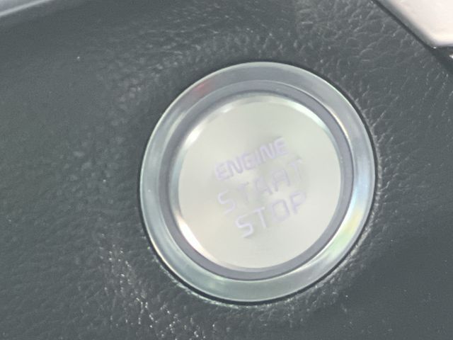 Thumbnail: 2022 Kia Telluride - 28