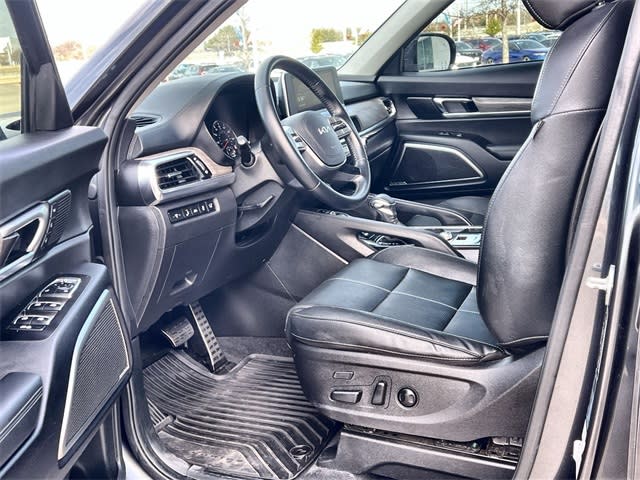 Thumbnail: 2022 Kia Telluride - 11