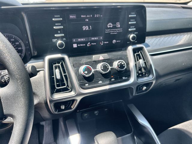 Thumbnail: 2023 Kia Sorento - 14