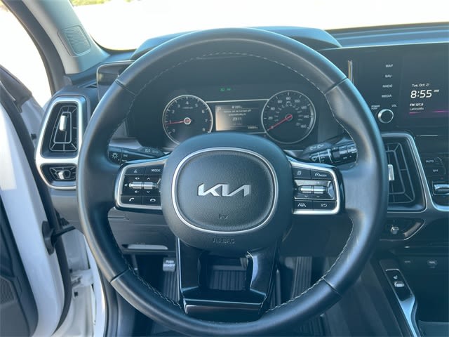 Thumbnail: 2023 Kia Sorento - 10