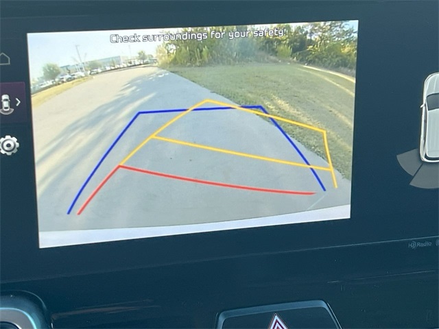 Thumbnail: 2023 Kia Sorento - 26