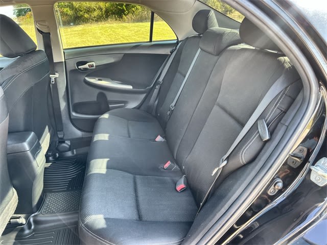 Thumbnail: 2012 Toyota Corolla - 13