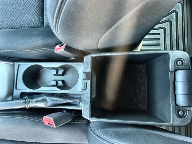 Thumbnail: 2012 Toyota Corolla - 27