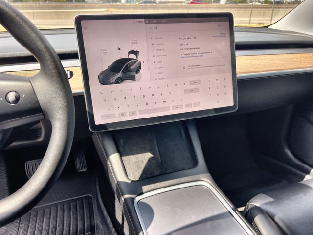 Thumbnail: 2023 Tesla Model 3 - 14